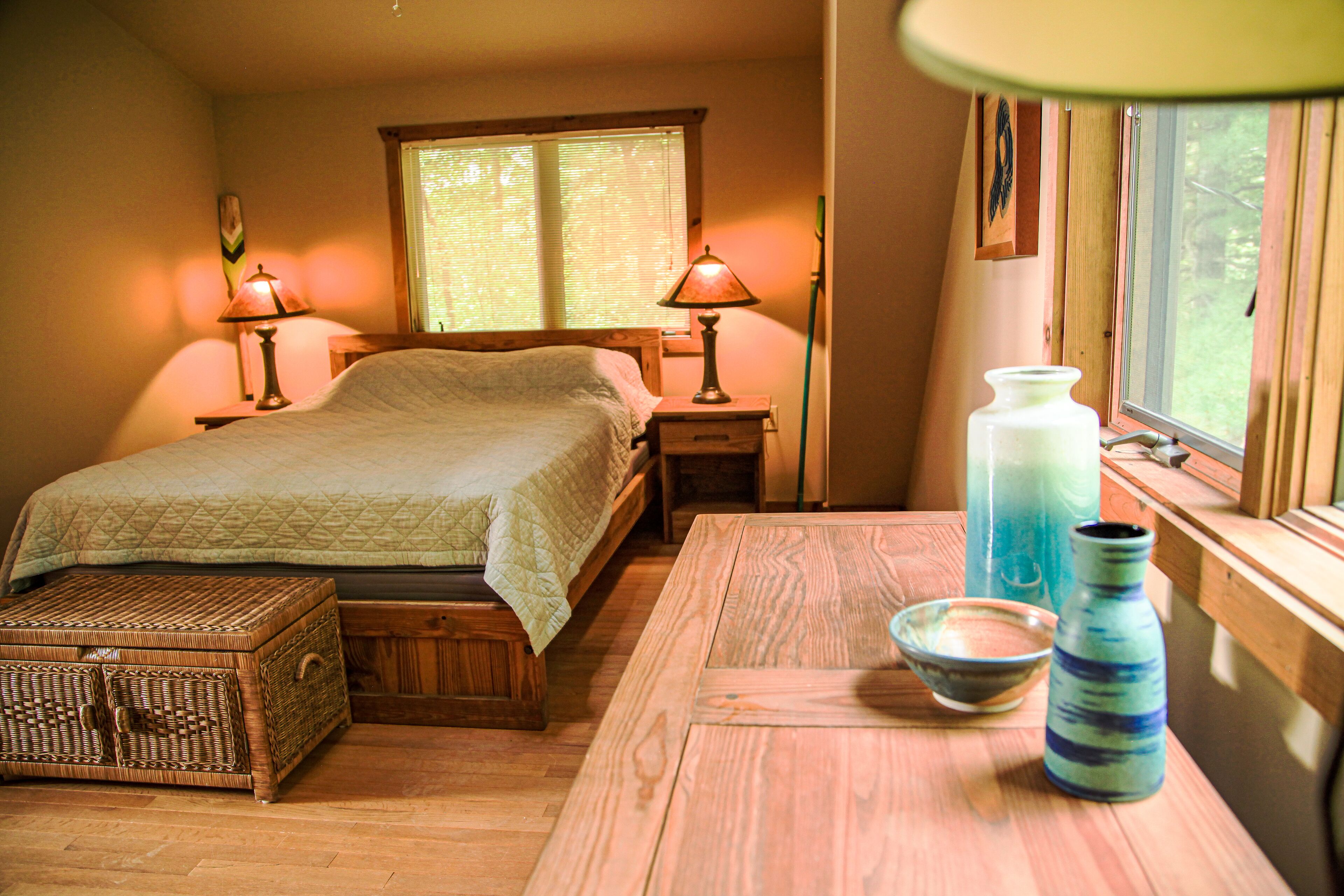 3 bedrooms, free WiFi, bed sheets