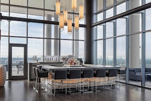 Lounge - AC Hotel by Marriott Orlando Downtown (Orlando)