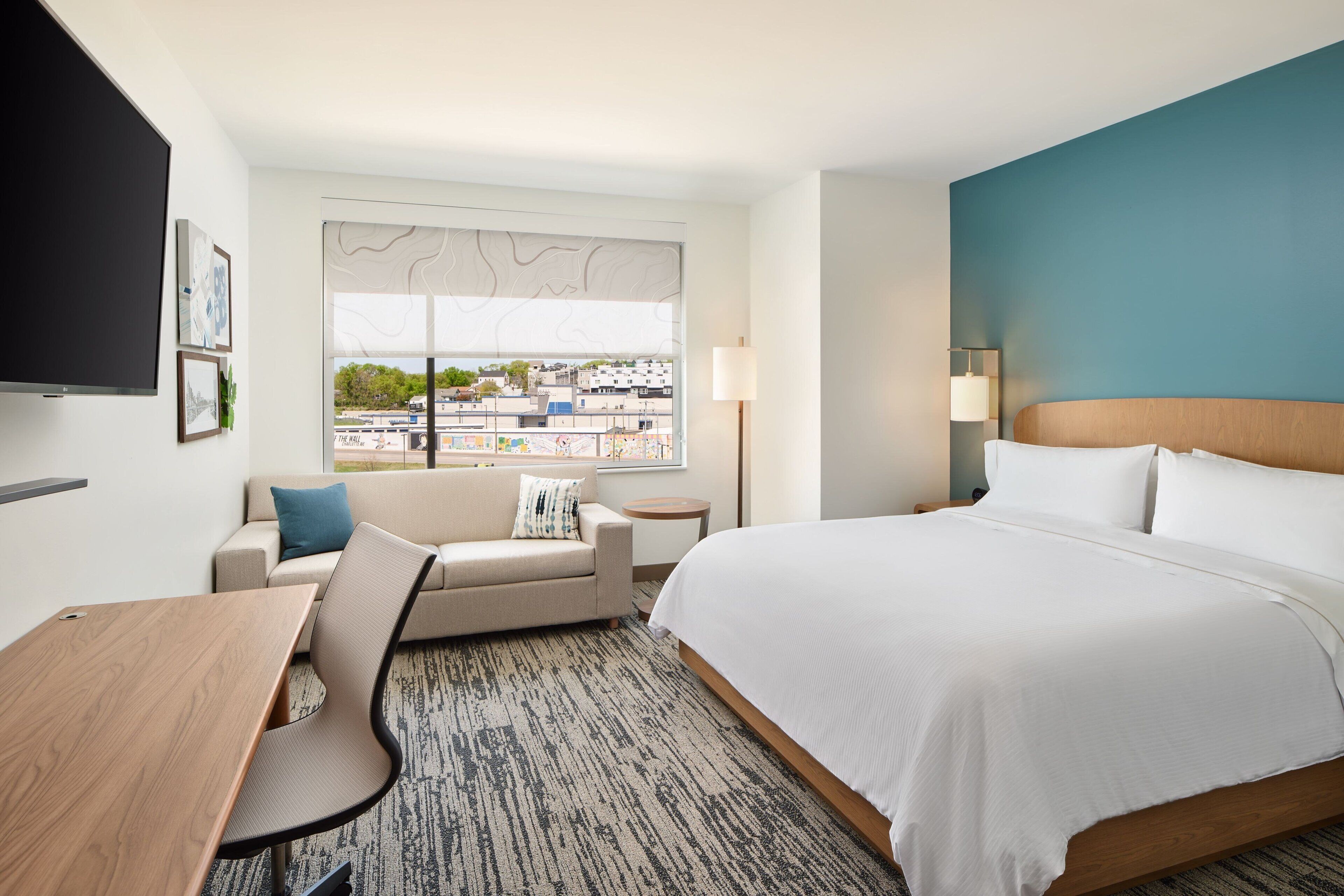 in-room safe, individually decorated, individually furnished, desk