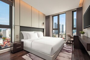 Premium bedding, pillowtop beds, in-room safe, individually furnished - The Five Residences Hanoi (Hanoi)