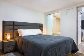 2 habitaciones, escritorio, tabla de planchar con plancha y wifi 