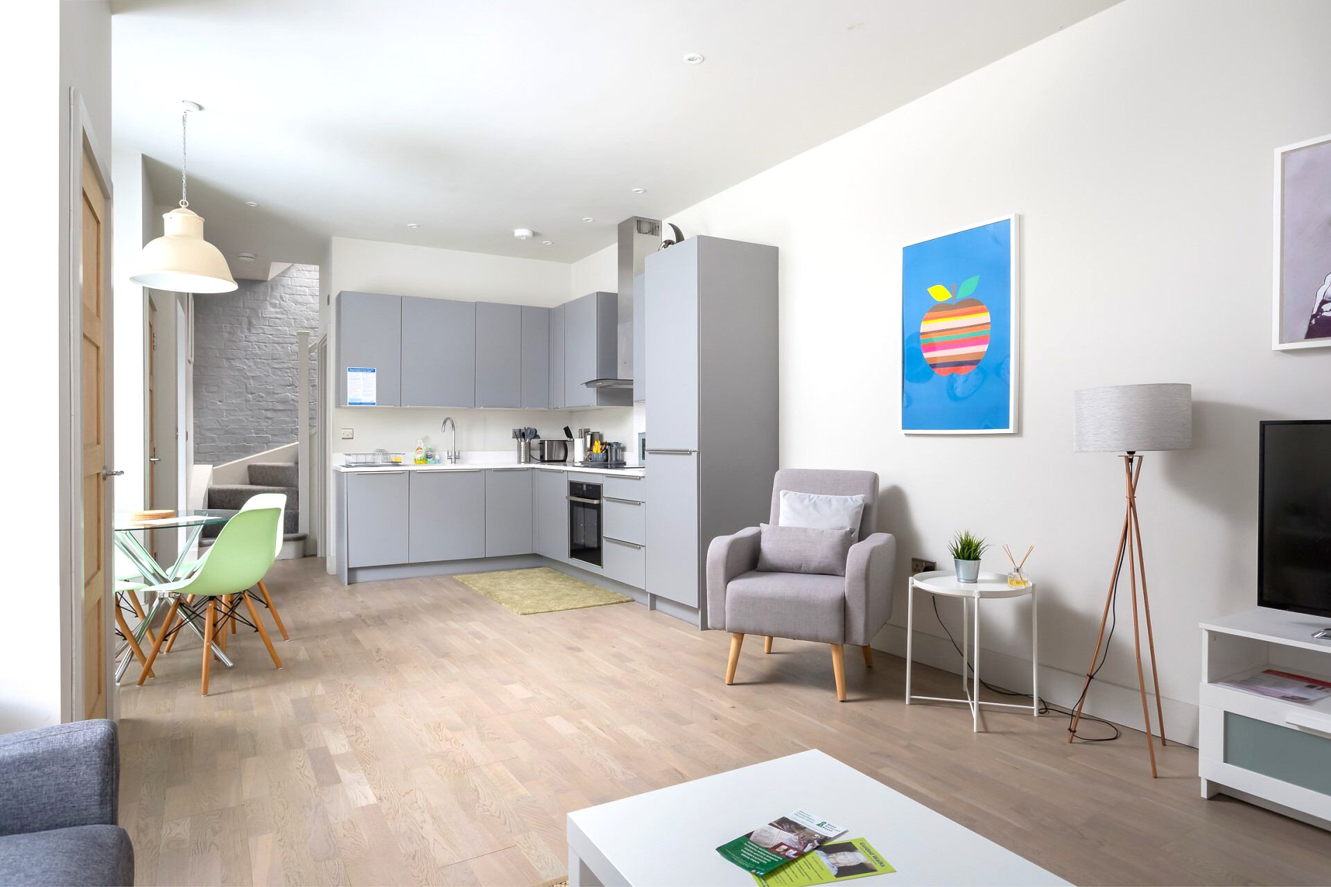 Fantastic two bedroom  Coach House in central location