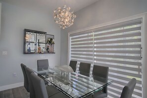Appartement (2701 Emerald Island) | Extérieur