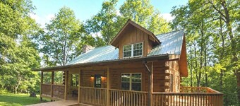 11 Beech - Cozy, Pet-Friendly Cabin!