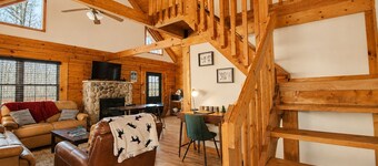 11 Beech - Cozy, Pet-Friendly Cabin!
