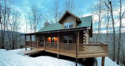 11 Beech - Cozy, Pet-Friendly Cabin!