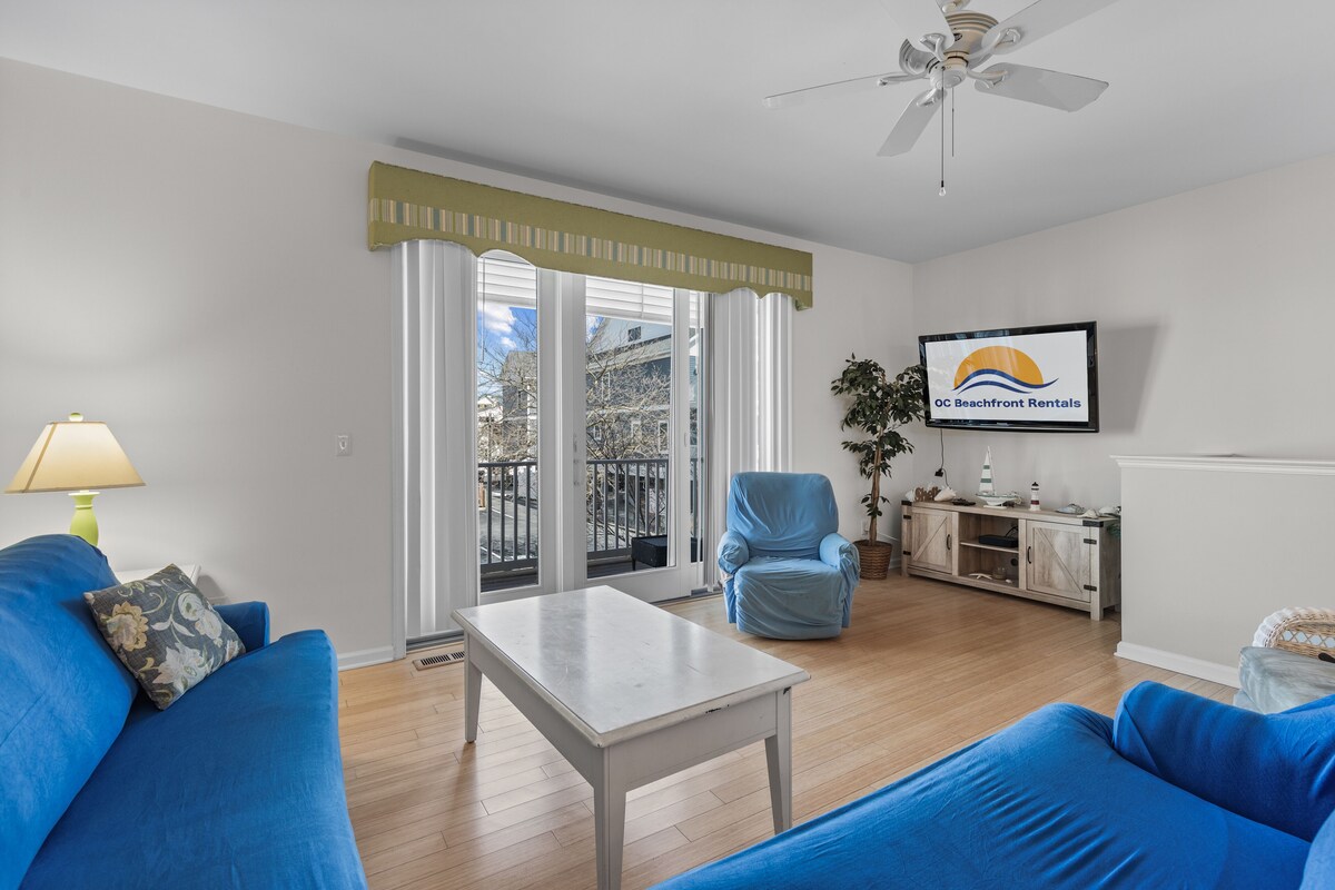 ⭐️Spacious Clean Townhouse Steps to Beach Pool⭐️