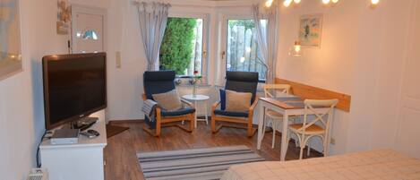 1 bedroom, travel crib, free WiFi, bed sheets