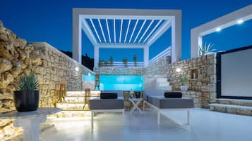 Villa | Property grounds