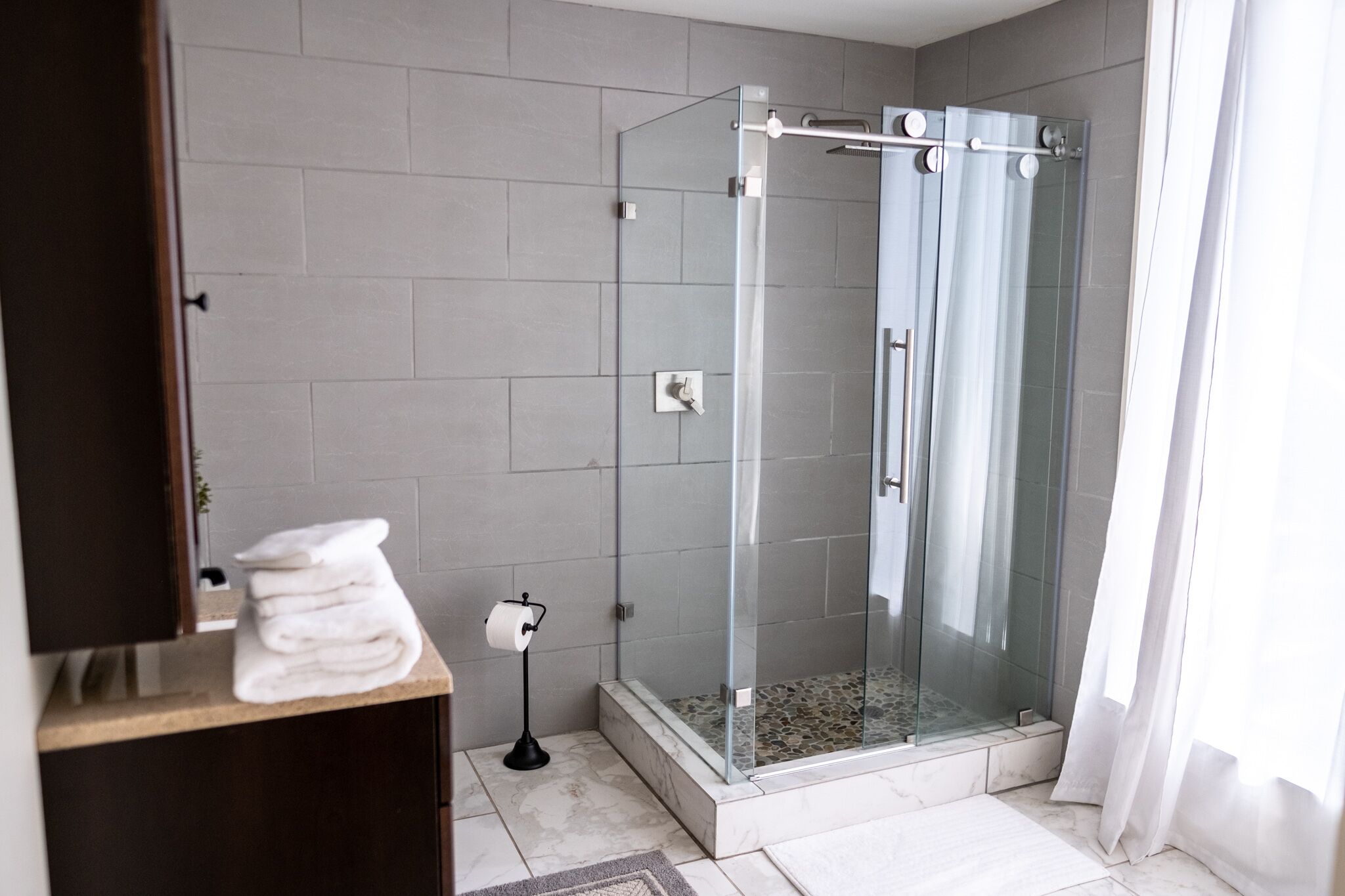 The Gulley - Modern and Spacious Oasis