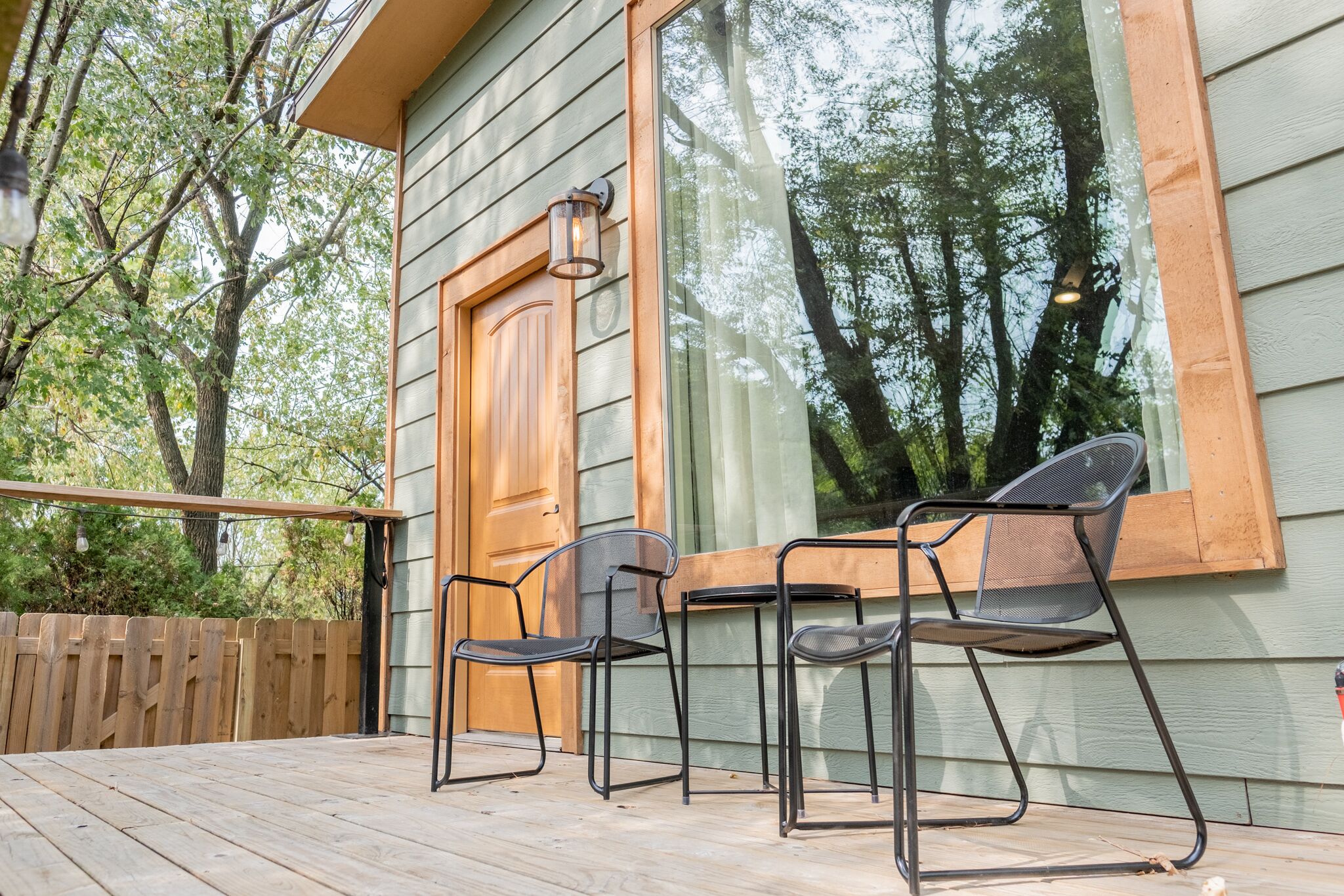 The Gulley - Modern and Spacious Oasis