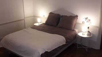 4 chambres, fer et planche Ă repasser, Wi-Fi, draps fournis