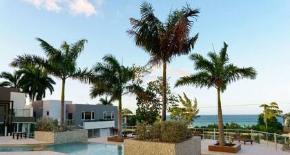 1 Bedroom Miramar Condo