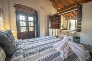 1 bedroom, free WiFi, bed sheets - Mazatlán Casa del Balcon, Heart of Historico (Mazatlan)