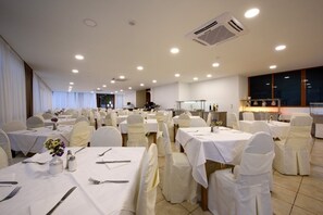 Banquet hall - Amalia Hotel (Corfu)