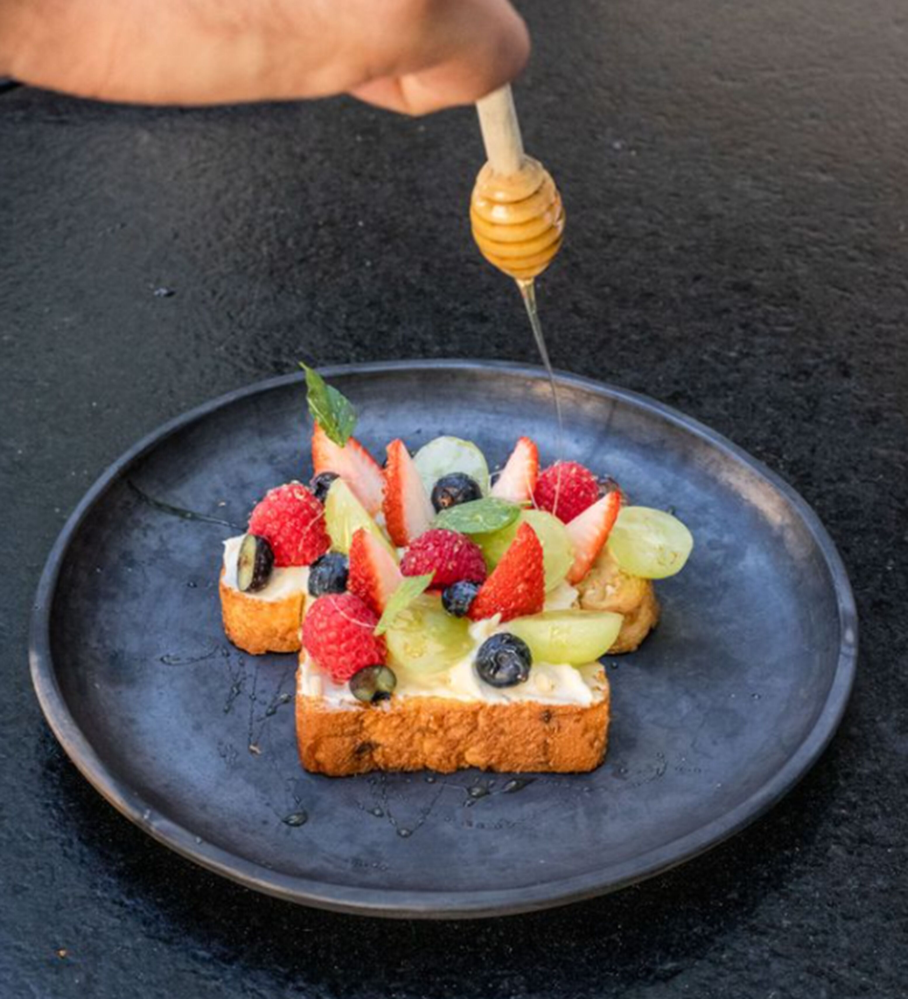 Free daily full breakfast 