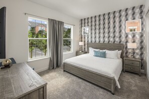 5 habitaciones, tabla de planchar con plancha, cunas y wifi gratis
