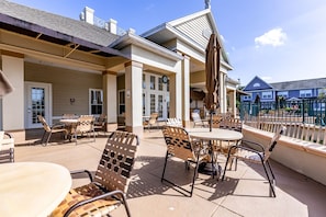 Townhome, 4 Bedrooms, Non Smoking, Kitchen | 4 bedrooms, iron/ironing board, cribs/infant beds, free WiFi