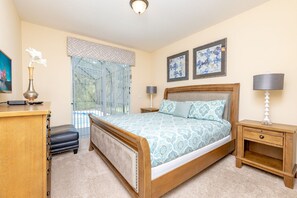 Villa, 5 Bedrooms, Non Smoking, Kitchen | 5 bedrooms, iron/ironing board, cribs/infant beds, free WiFi