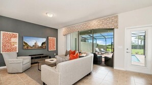 5 bedrooms, iron/ironing board, cots/infant beds, free WiFi - Brand New Luxury home 5Bdr 4,5Bath with pvt pool and large patio area close to Disney parks (Davenport)