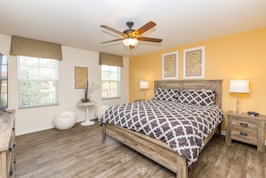 Townhome, 4 Bedrooms, Non Smoking, Kitchen | 4 bedrooms, iron/ironing board, cots/infant beds, free WiFi