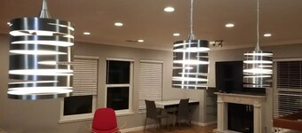 A Luxury Urban Getaway Walk to Stanford #2333