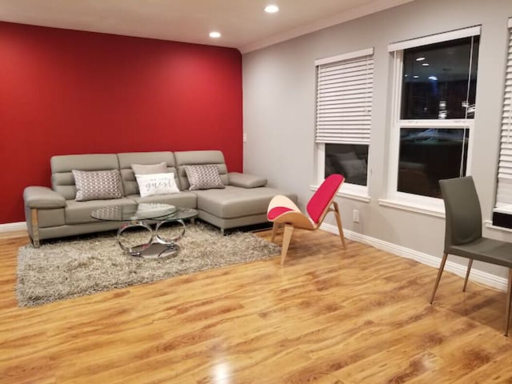 Large Luxury HM Walk to Stanford *Fully Sanitized