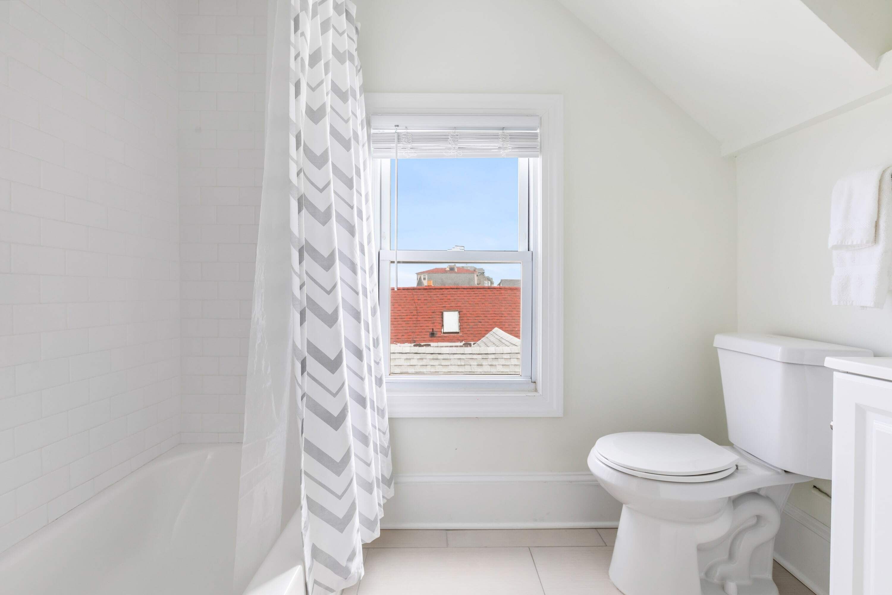 The Melrose- 3A, Private Bed & Bath