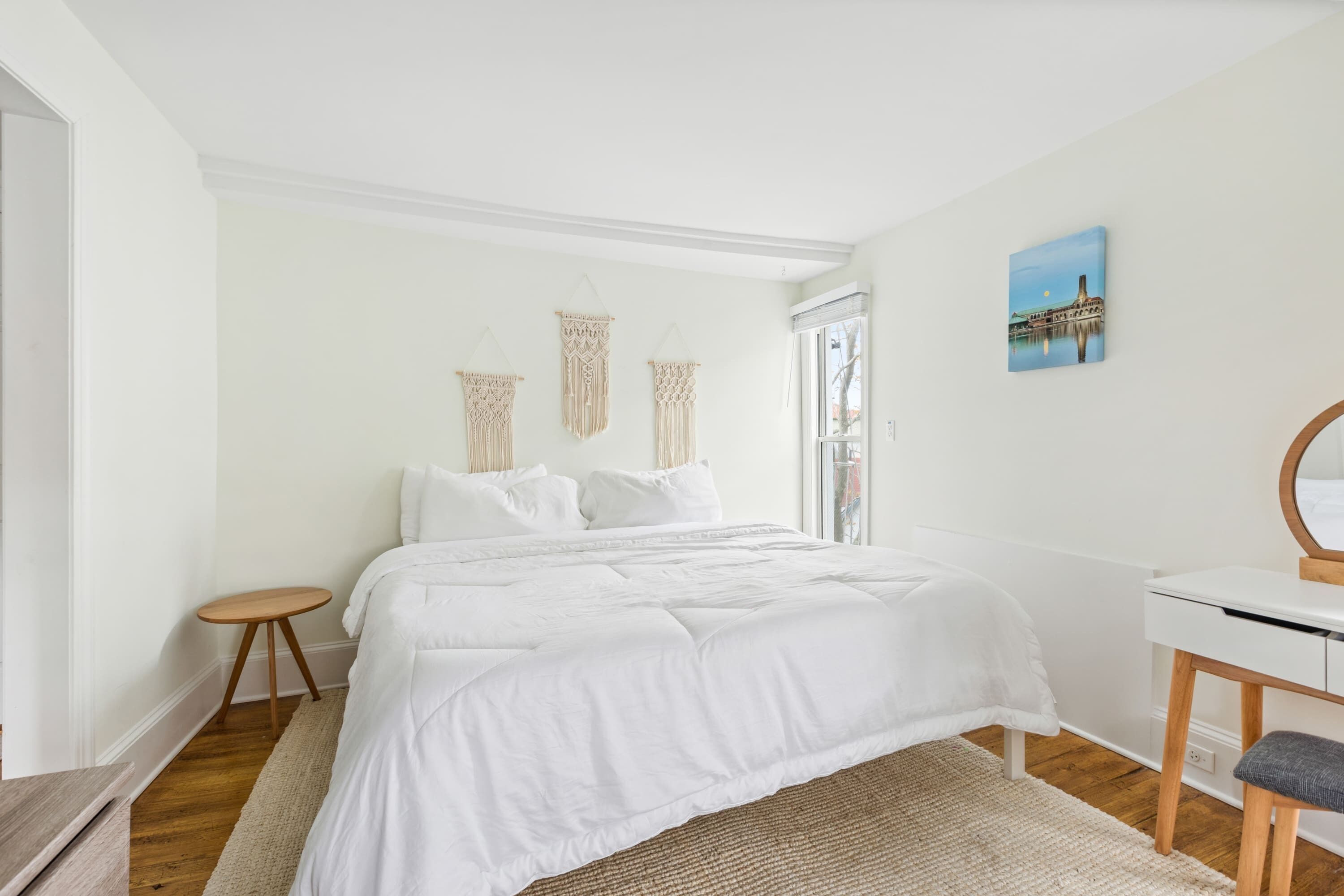 The Melrose- 3C, Private Bed & Bath