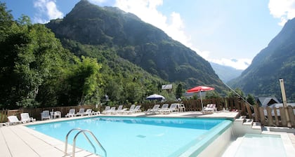 LES 2 ALPES / VENOSC : Le Lodge ★ SAUNA ★ BILLARD ★ SWIMMING POOL (summer) ★ 5 rooms