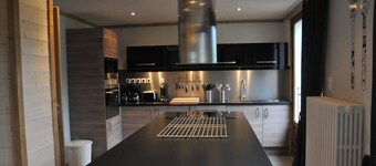 BOURG D'OISANS: Le Télégraphe ★ Sauna★ Billiards★ 6 bedrooms★ Games room