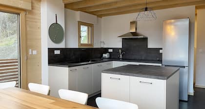 LES 2 ALPES / VENOSC : Le Chalet des Amis ★ 12 pers. ★ Table soccer ★ 5 bedrooms