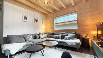 Télévision, baby-foot