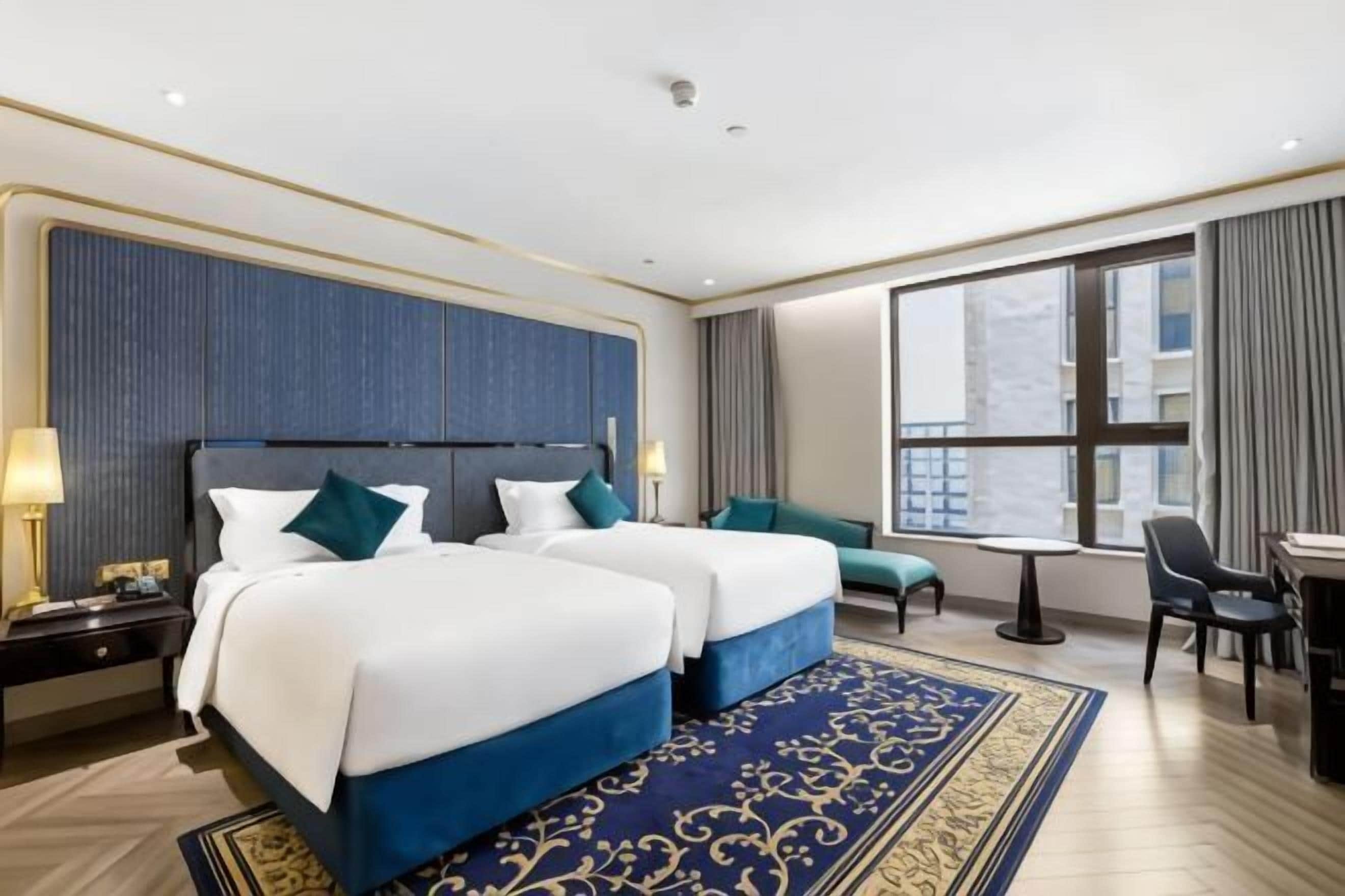 Pillowtop beds, minibar, in-room safe, desk