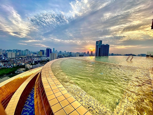 Dolce by Wyndham Hanoi Golden Lake