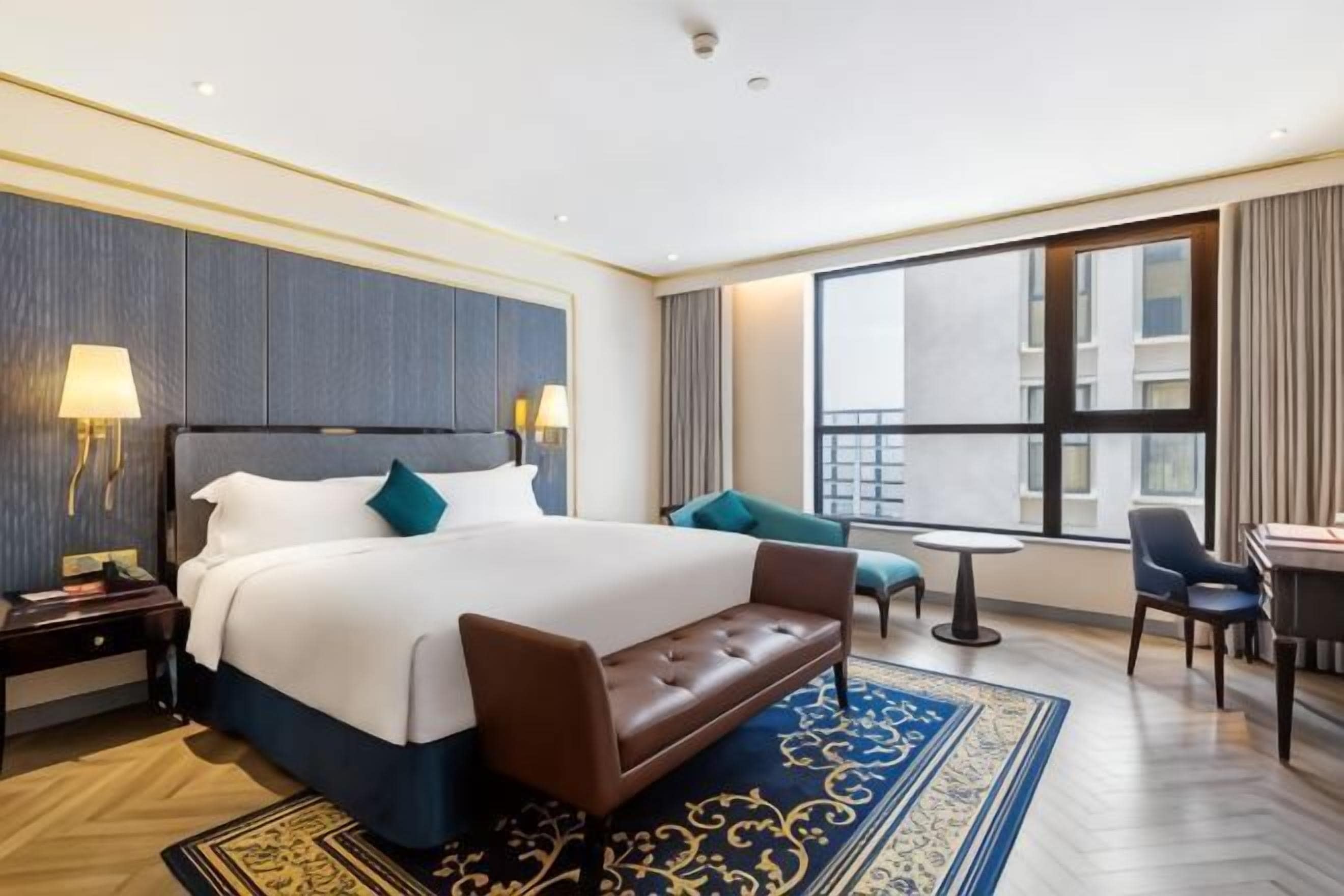 Pillowtop beds, minibar, in-room safe, desk