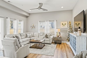 Smart TV, fireplace, video games, DVD player