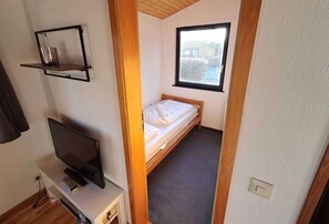 2 bedrooms, WiFi
