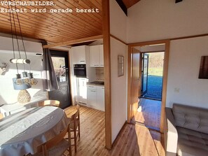 Living area - Pure relaxation right next to the forest and only 750m to the beach in our Retro Chalet No. 3 (Kellenhusen)