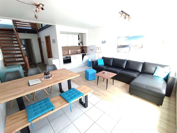 TV, DVD player, table tennis, books - Relax right next to the forest & 750m to the beach (Kellenhusen)