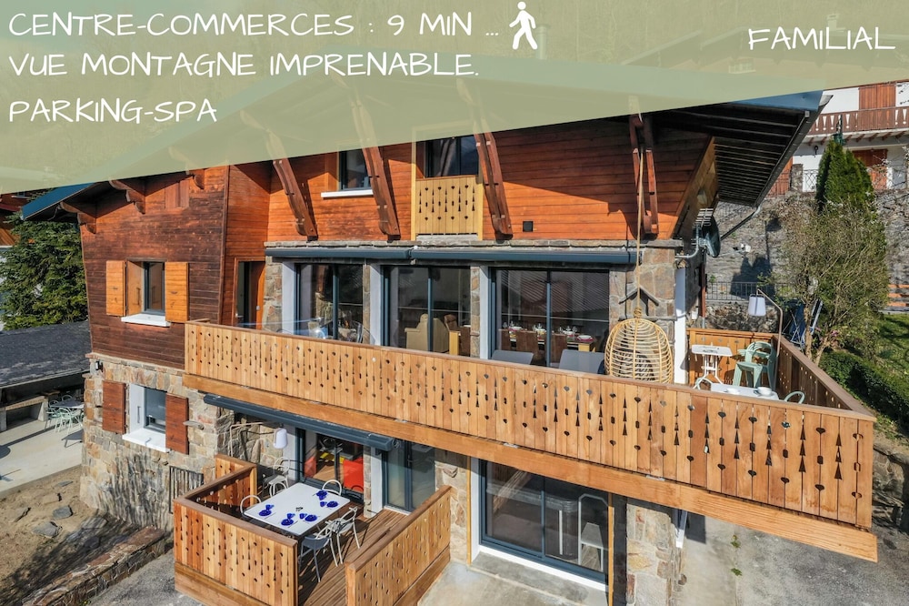Chalet Hygge Saint-Lary center: 6 bedrooms / Spa / Breathtaking view / Secure parking