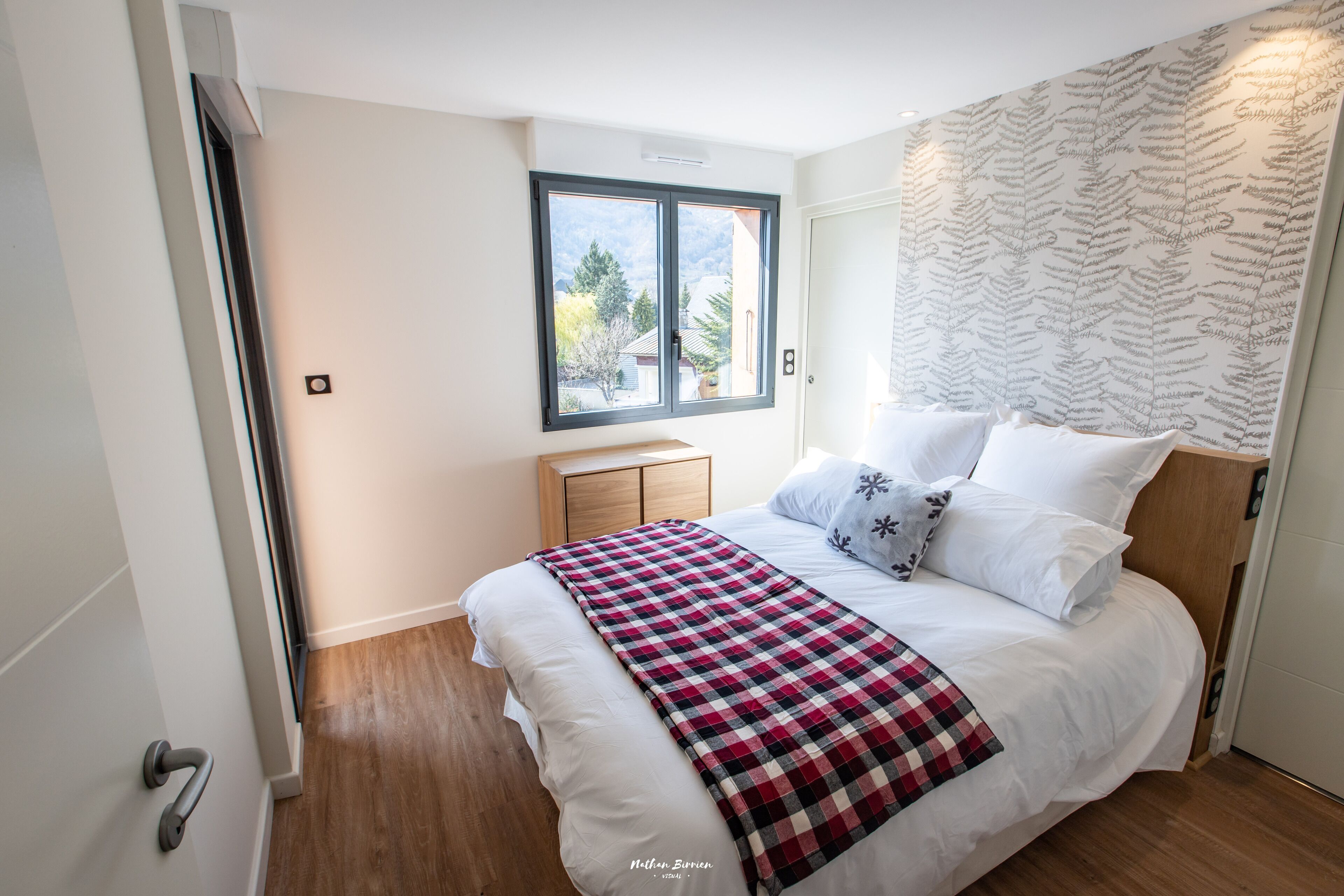 9 chambres, fer et planche à repasser, Wi-Fi gratuit, draps fournis