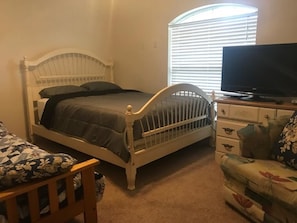 3 bedrooms, Internet, bed sheets
