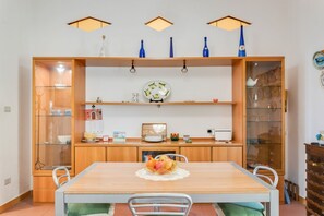 Dining - Marradi Apartment con Balcone (Livorno)