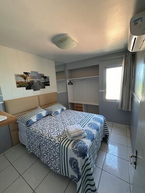 4 quartos, ferros/tábuas de passar roupa, Wi-Fi, roupa de cama