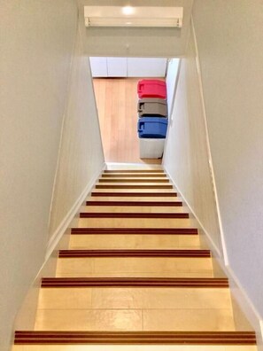 Staircase - karinoyado (Osaka)