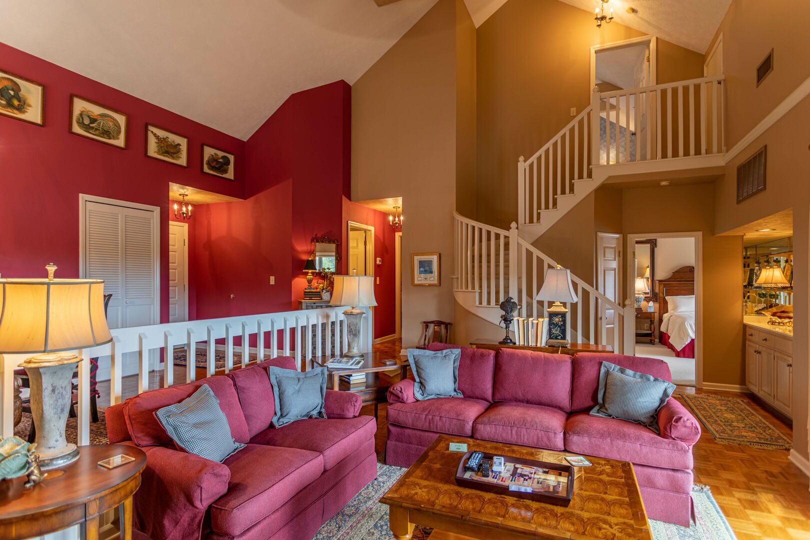 Chetola Hickory 4 - 3bd 3ba with fireplace and vaulted ceilings in the beautiful Chetola Resort