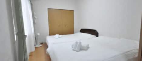 Room, Non Smoking | 1 bedroom, free WiFi
