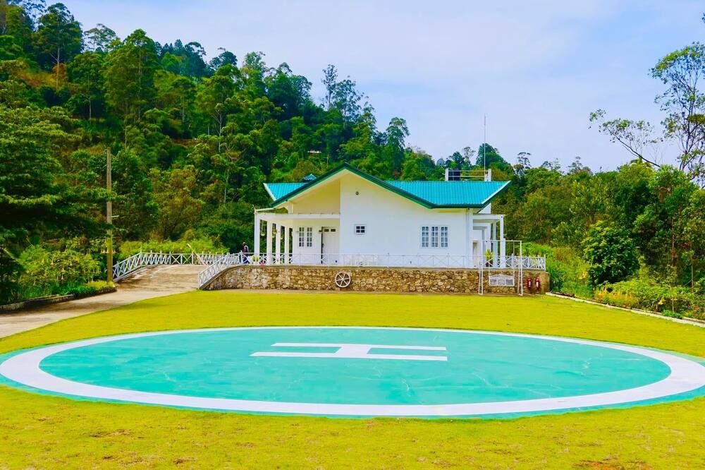 Mount edge riverside hotel in Bandarawela
