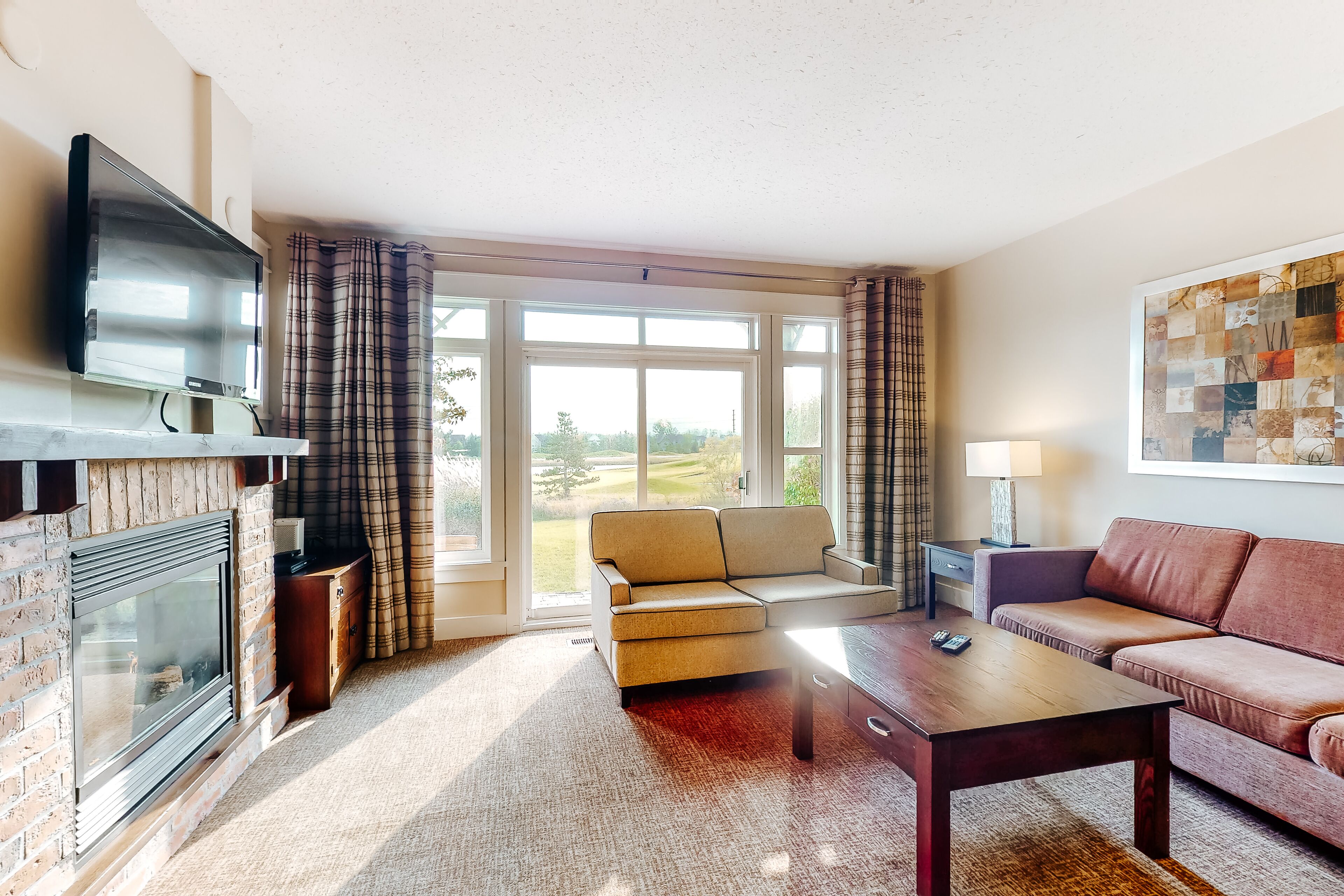 Convenient Dog-Friendly Condo w/Patio, Free WiFi, and Private Washer/Dryer